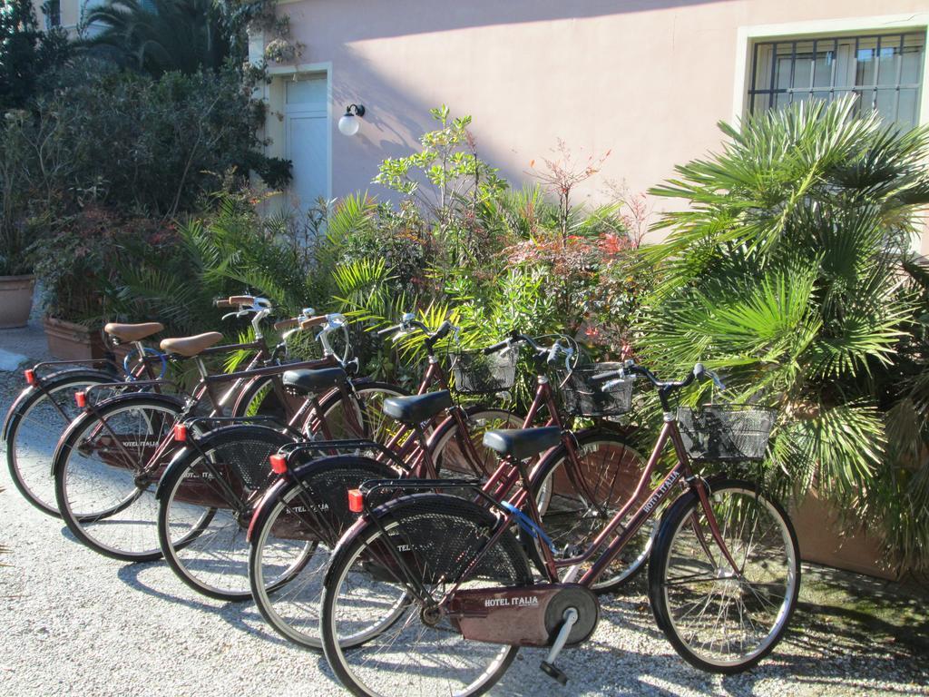 Hotel Italia Marina di Massa Esterno foto