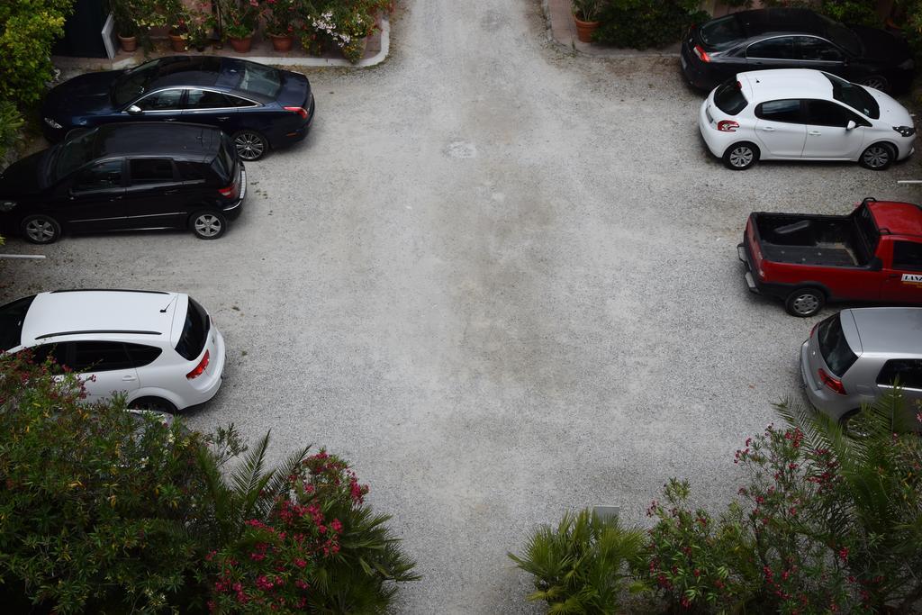 Hotel Italia Marina di Massa Esterno foto
